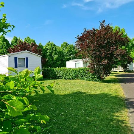 Resort & Camping - Val De Braye Bessé-sur-Braye Kültér fotó