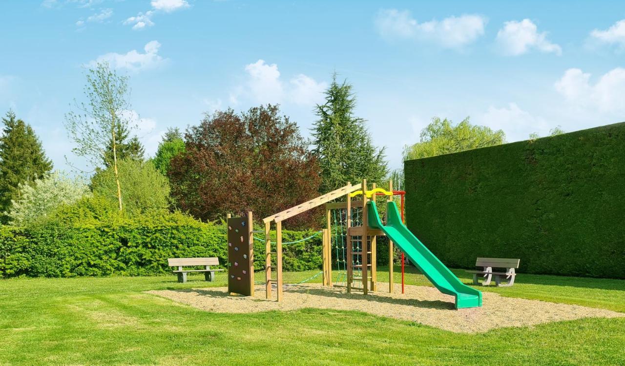 Resort & Camping - Val De Braye Bessé-sur-Braye Kültér fotó