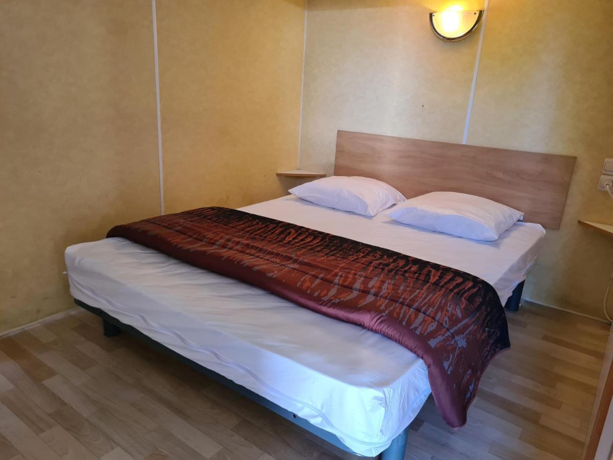 Resort & Camping - Val De Braye Bessé-sur-Braye Kültér fotó