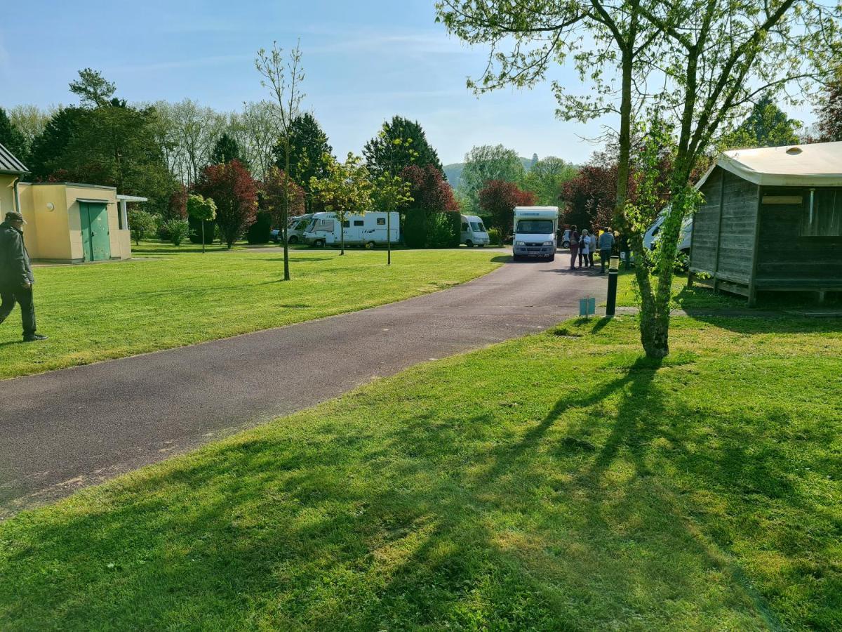 Resort & Camping - Val De Braye Bessé-sur-Braye Kültér fotó