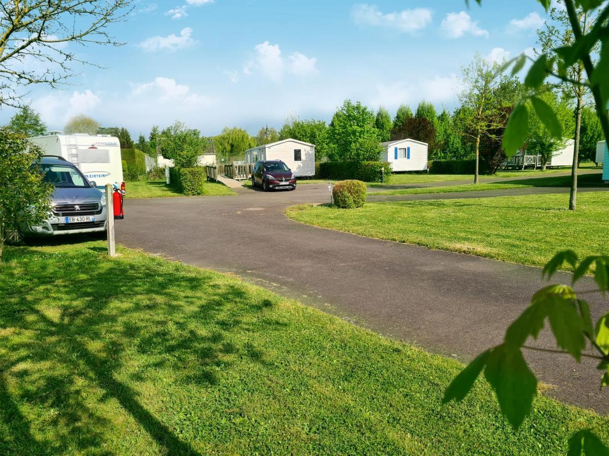 Resort & Camping - Val De Braye Bessé-sur-Braye Kültér fotó